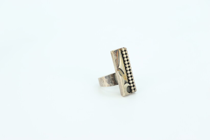 Modernist ring by Jean Després