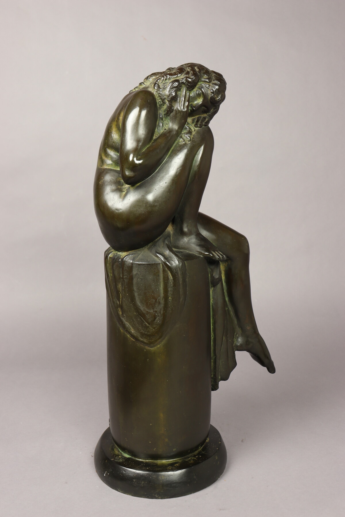 Femme assise par Henry Arnold